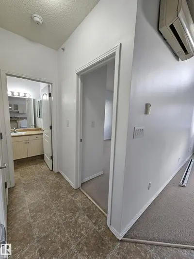 Interior photo 4 of #512 12111 51 AV NW