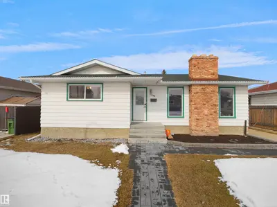 Interior photo 3 of 11044 166 AV NW