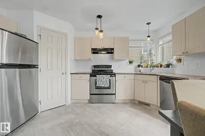 Interior photo 3 of 9111 213 ST NW