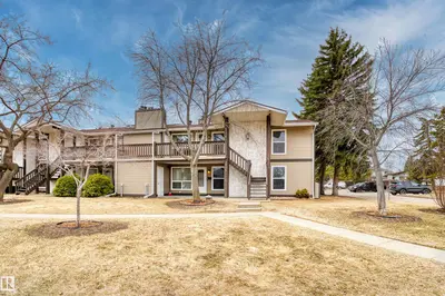 Interior photo 1 of 1116 SADDLEBACK RD NW