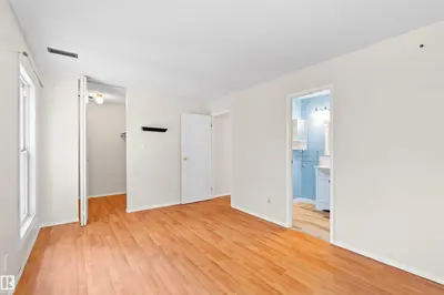 Interior photo 4 of 1116 SADDLEBACK RD NW