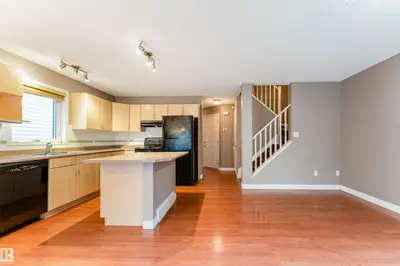 Interior photo 3 of #72 2021 Grantham CO NW