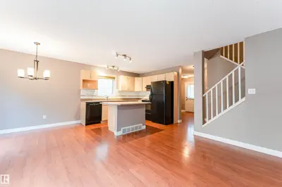 Interior photo 4 of #72 2021 Grantham CO NW