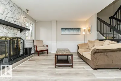 Interior photo 4 of 17215 60 AV NW