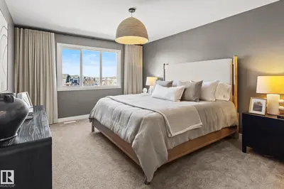 Interior photo 2 of 3195 ERLANGER WY NW