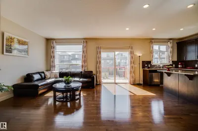 Interior photo 2 of 3843 AGAR GR SW