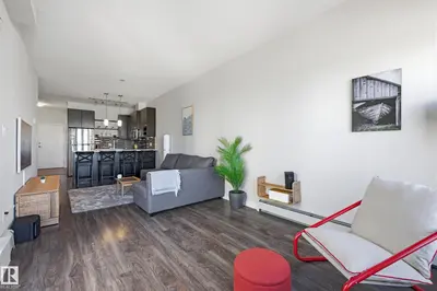 Interior photo 2 of #403 10418 81 AV NW