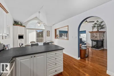 Interior photo 4 of #10 85 GERVAIS RD