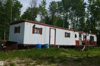 Interior photo 2 of 5430 HGHWAY 16