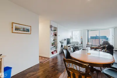 Interior photo 4 of #402 10045 117 ST NW