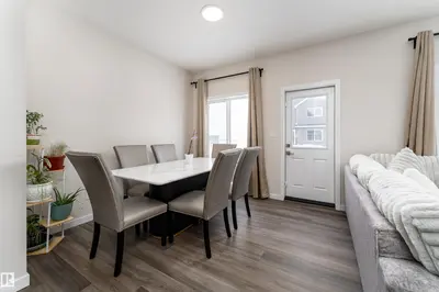 Interior photo 3 of 2120 MUCKLEPLUM CR SW
