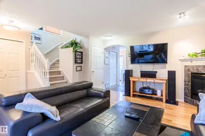 Interior photo 3 of 5428 202 ST NW