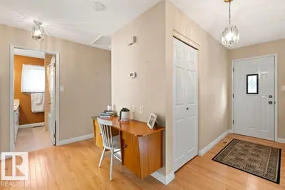 Interior photo 3 of 33 FENWICK CR