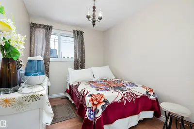 Interior photo 2 of 13416 101 ST NW ST NW NW