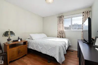 Interior photo 4 of 13416 101 ST NW ST NW NW