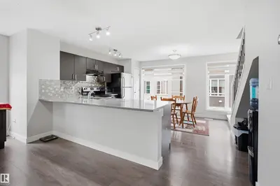 Interior photo 2 of #18 4470 Prowse Road SW