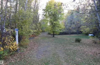 Interior photo 1 of 97 4418 HWY 633