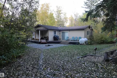 Interior photo 3 of 97 4418 HWY 633