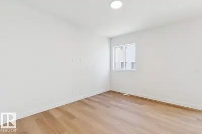 Interior photo 3 of #47 710 Mattson DR SW SW