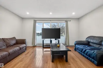 Interior photo 4 of 17120 103 ST NW