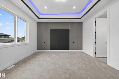 Interior photo 4 of 4005 39 ST