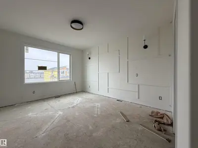 Interior photo 4 of 4211 63 ST