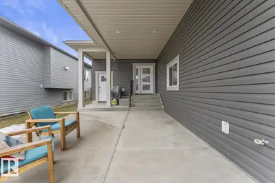 Interior photo 1 of 509 18TH ST