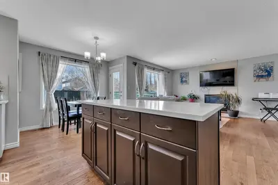 Interior photo 3 of 1235 RUTHERFORD RD SW SW