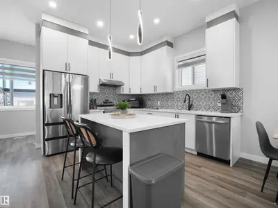 Interior photo 2 of 10913 159 ST NW
