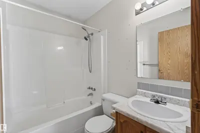 Interior photo 3 of 1320 8 AV