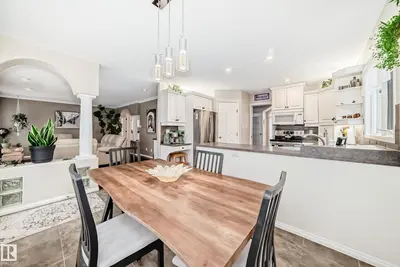 Interior photo 2 of 11 GUENETTE PL