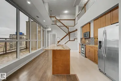 Interior photo 4 of #1225 5151 WINDERMERE BV SW