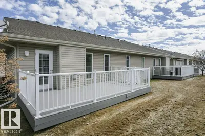 Interior photo 4 of #75 8602 SOUTHFORT DR