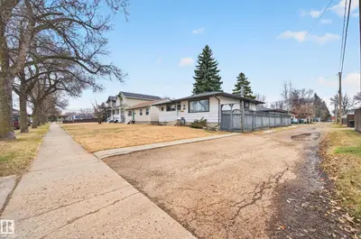 Interior photo 1 of 10010 105 ST