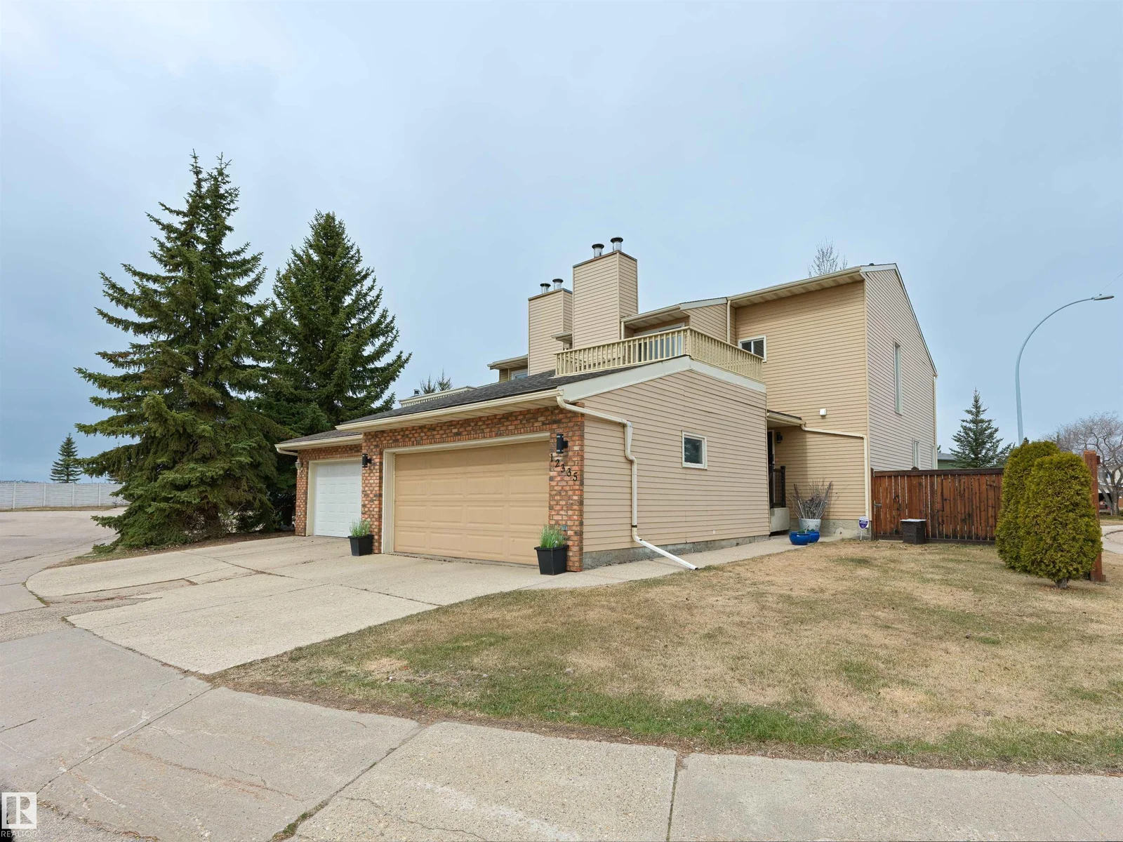 12335 25 AV NW, Edmonton - 3 bedroom Duplex for sale
