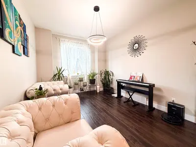 Interior photo 4 of 9004 24 AV SW