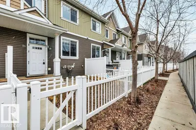 Interior photo 1 of #24 4050 SAVARYN DR SW