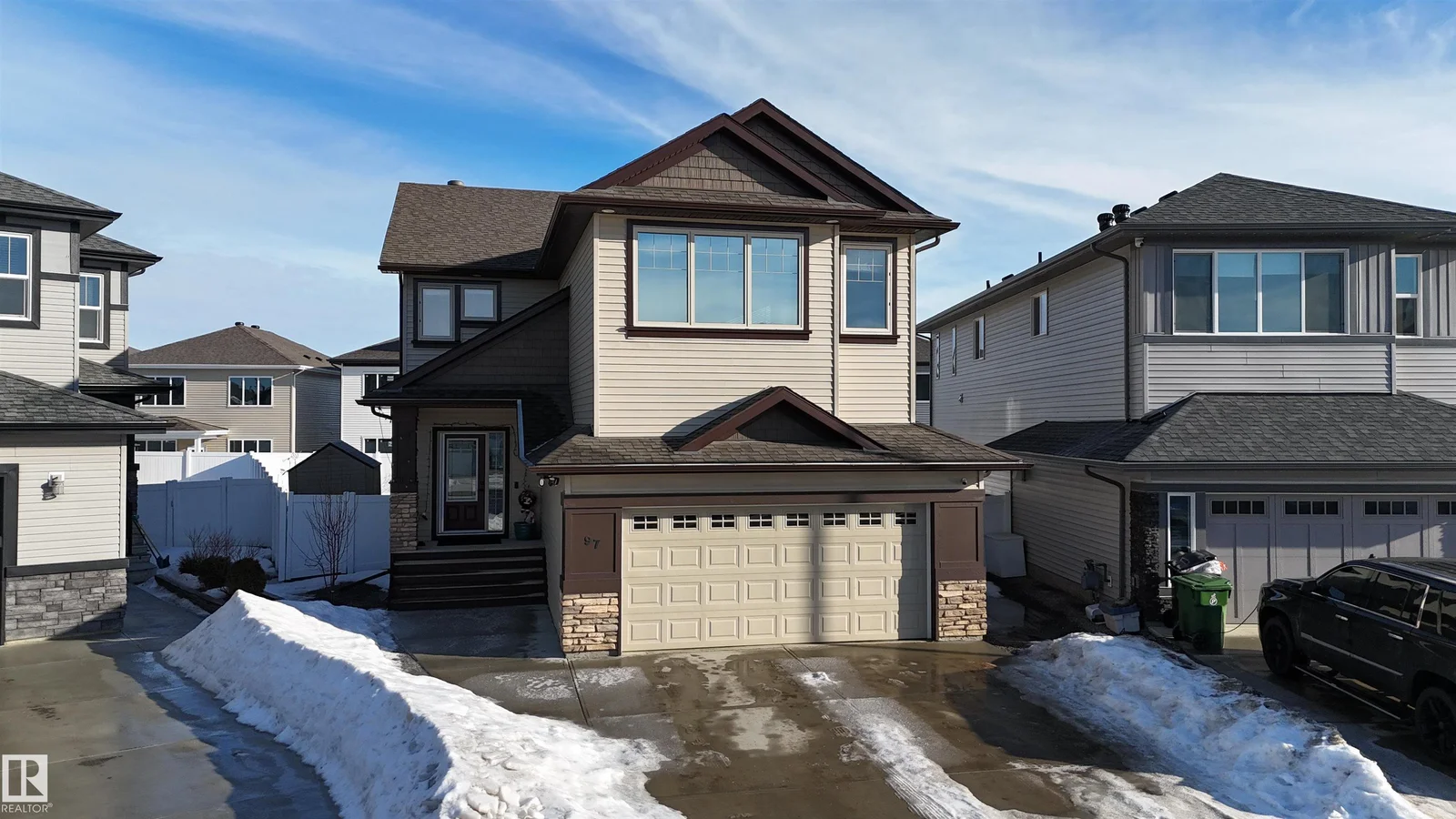 97 ASTORIA PT, Devon - 4 bedroom Detached Single Family for sale