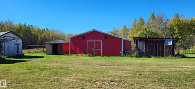 Interior photo 3 of 48030 Range Road 84