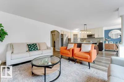 Interior photo 4 of 3913 MCMULLEN GREEN GR SW