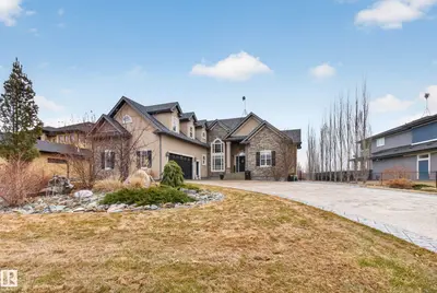 Interior photo 1 of #37 51025 RGE ROAD 222