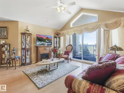 Interior photo 1 of #304 6623 172 ST NW