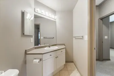 Interior photo 4 of #301 10033 116 ST NW