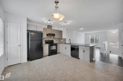 Interior photo 3 of #13 1030 CHAPPELLE BV SW