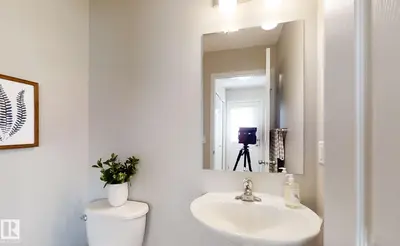 Interior photo 3 of 1609 210A ST NW