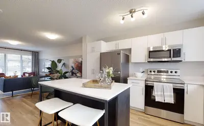 Interior photo 2 of 1609 210A ST NW