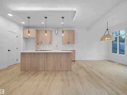 20628 43 AV NW, Edmonton - $549,888