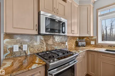 Interior photo 3 of 49226 Rg Rd 273