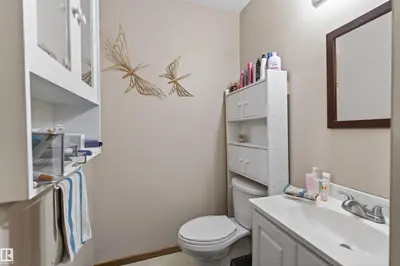 Interior photo 2 of 6111 53 AV