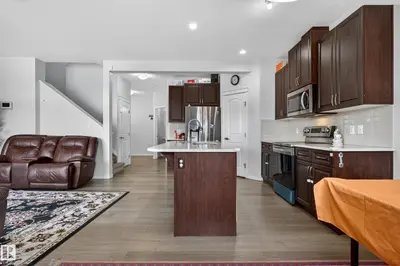 Interior photo 4 of 5242 23 AV SW